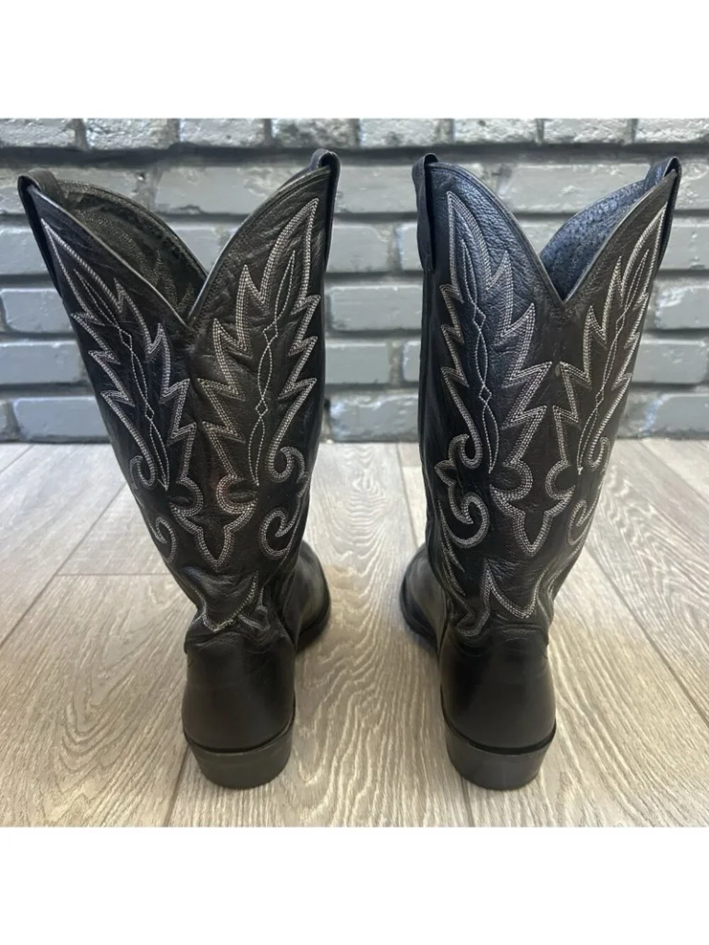 Dan Post used boots